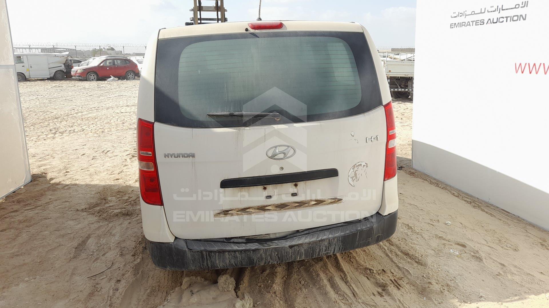 2016 HYUNDAI H1 VIN: KMJWA37R7GU774742