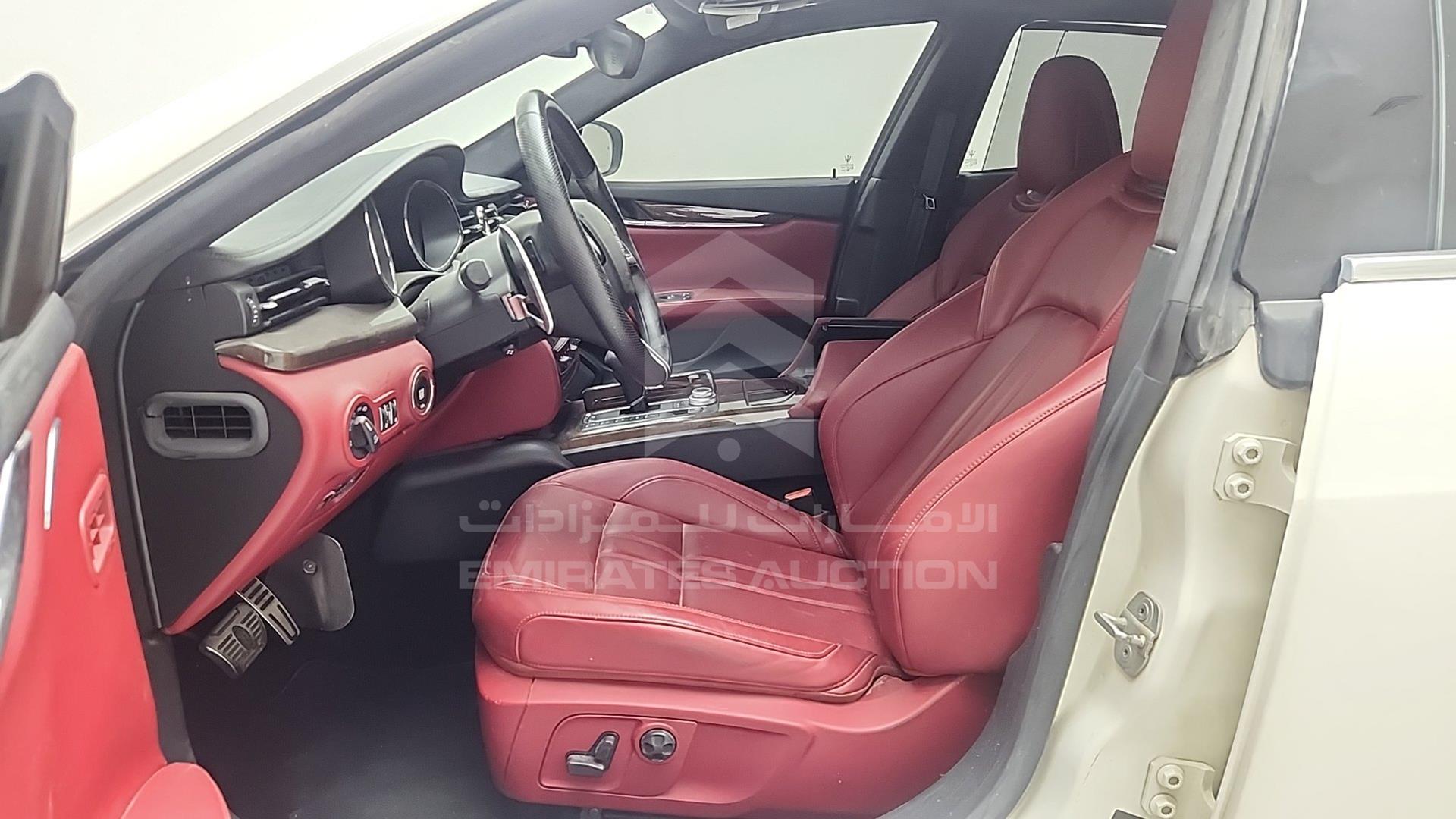 2017 MASERATI QUATTROPORTE VIN: ZAMRP56F8H1232360