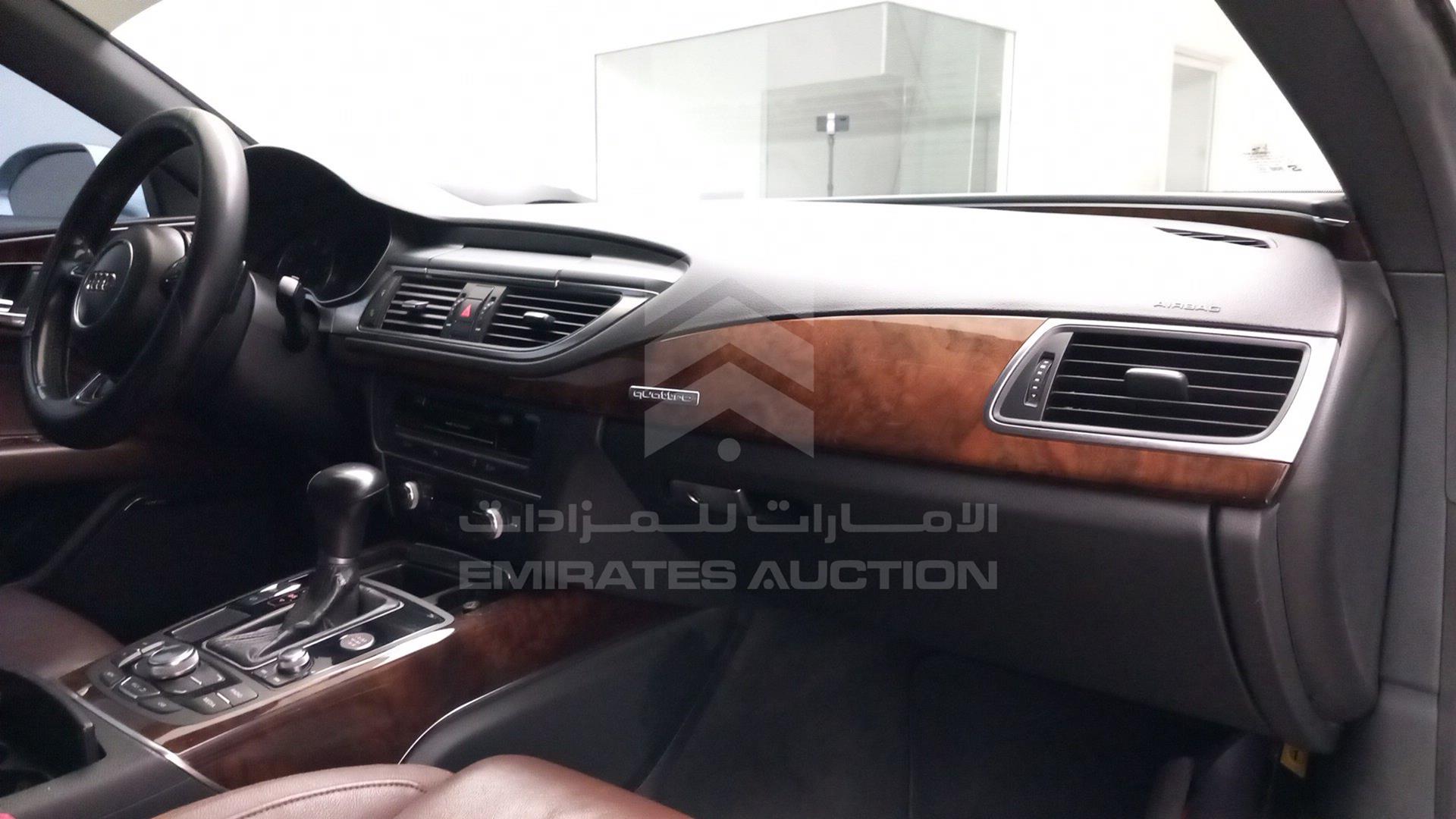 2013 AUDI A7 VIN: WAUSGC4G6DN000958