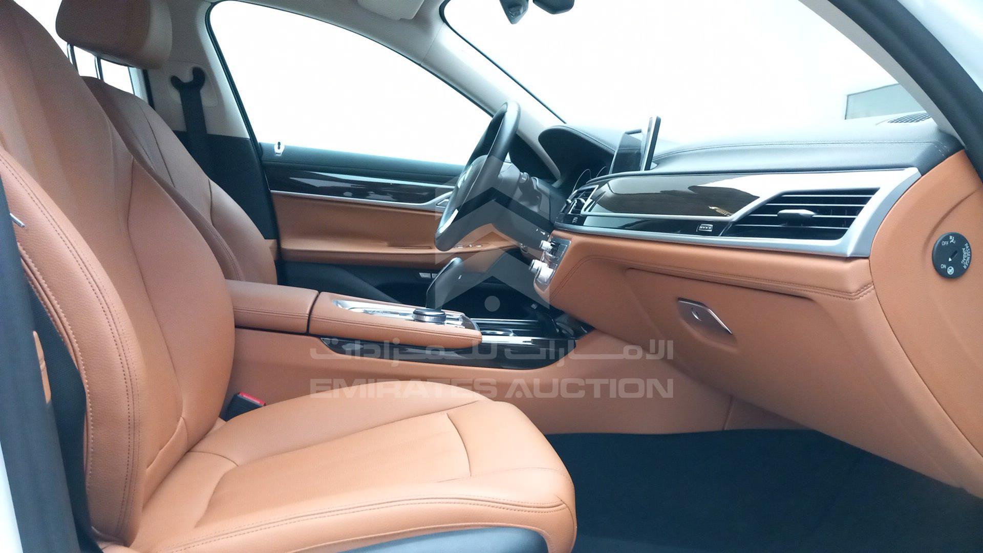 2017 BMW 740 LI VIN: WBA7E2107HG408800