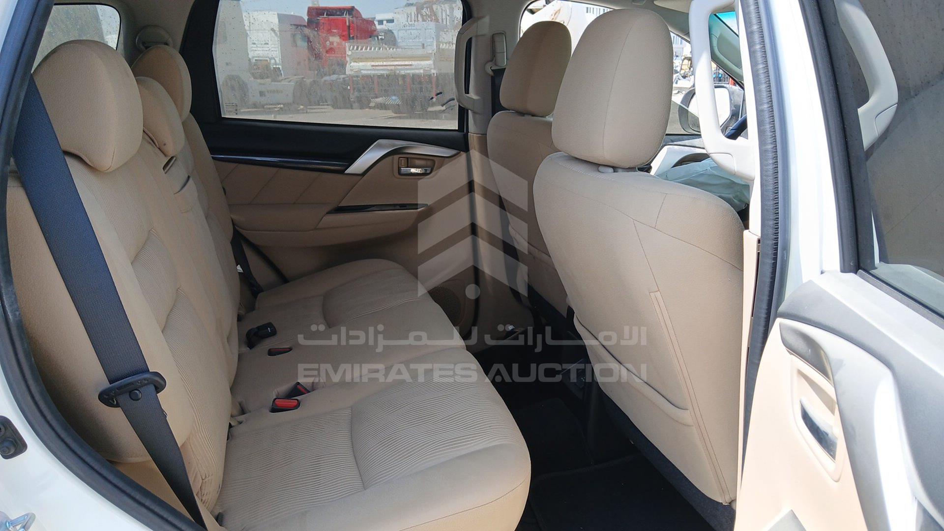 2019 MITSUBISHI MONTERO VIN: MMEMC71X7KH011480