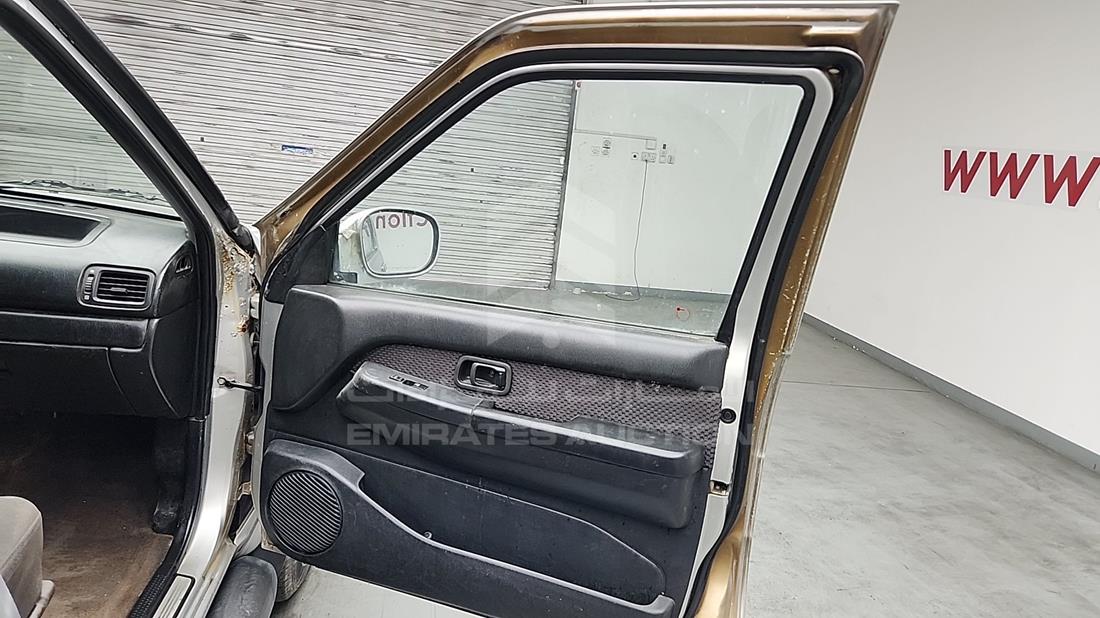 2005 Nissan Pathfinder — Front Right Door — Photo 28