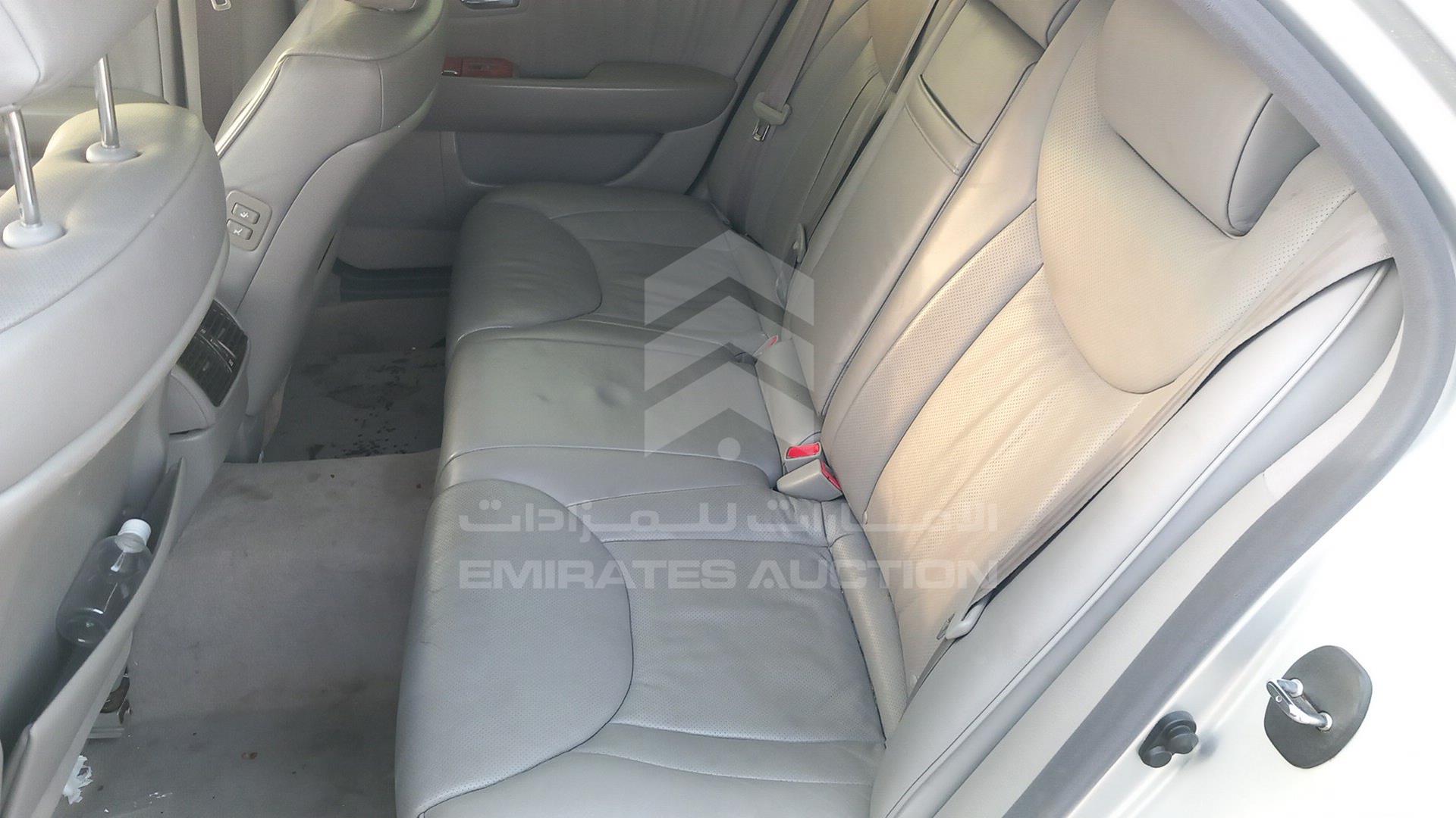 2005 LEXUS LS 430 VIN: JTHBN36F155001528