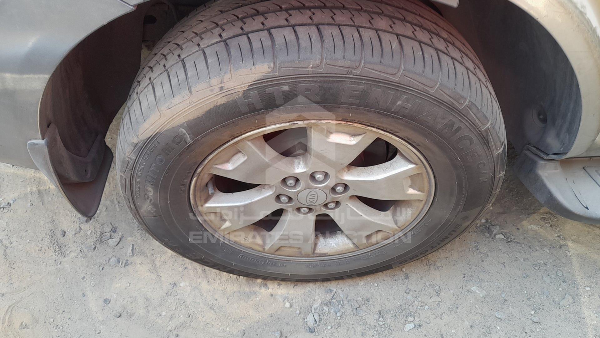 2009 KIA MOHAVE VIN: KNAJH521X95026330