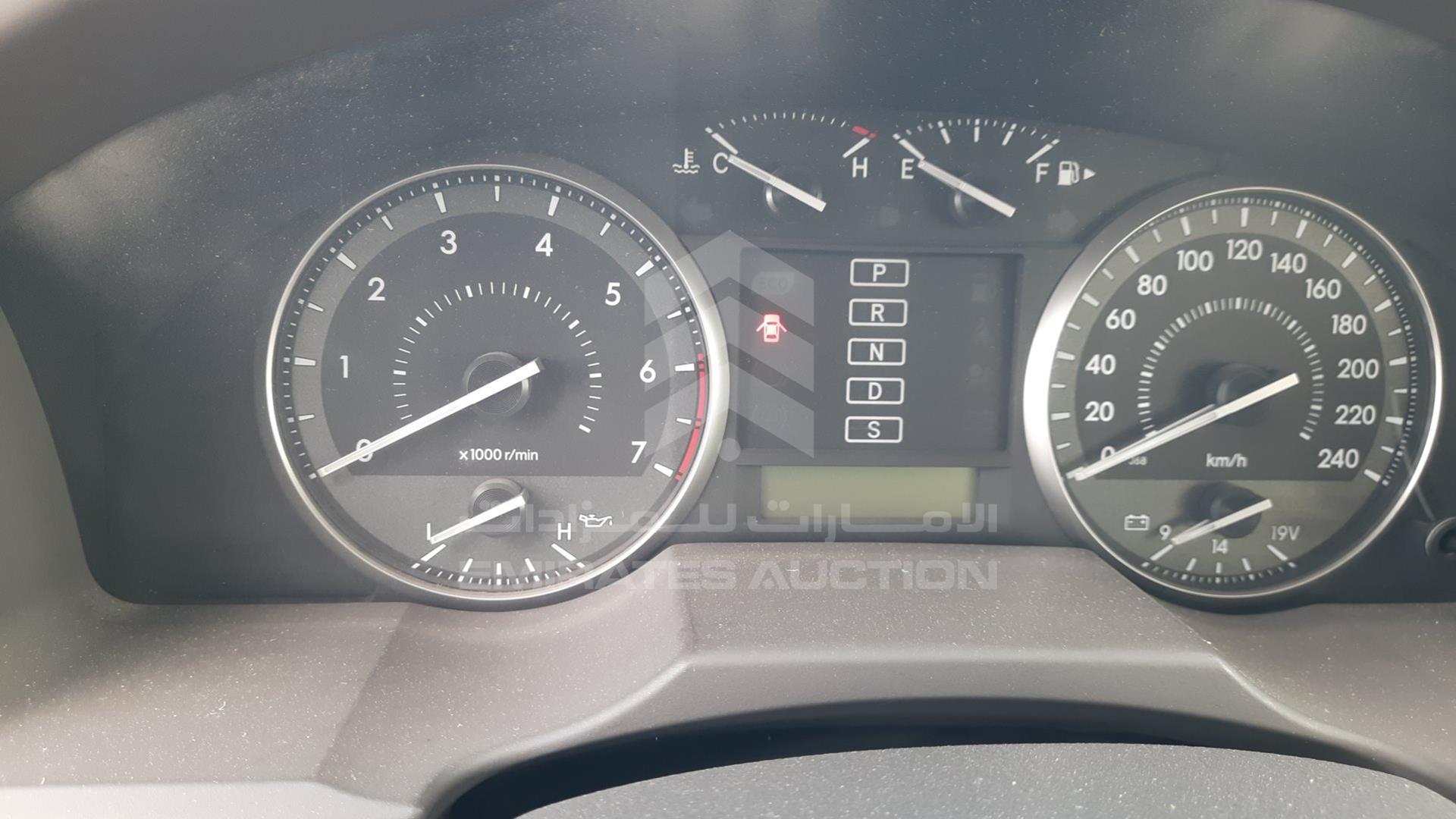 2014 TOYOTA LAND CRUISER VIN: JTMDU09J1E5082705
