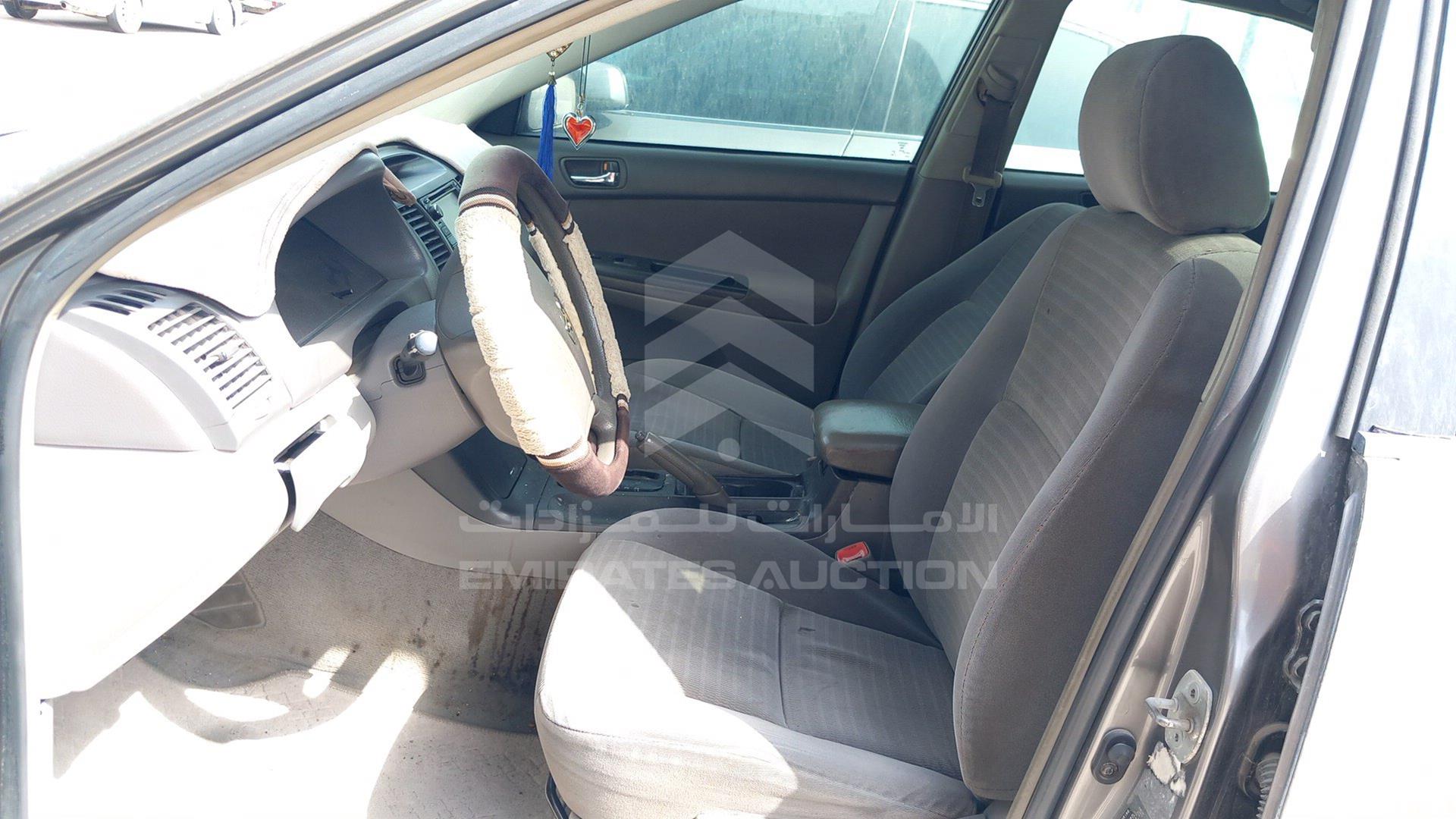 2005 TOYOTA CAMRY VIN: 4T1BE32K95U963968