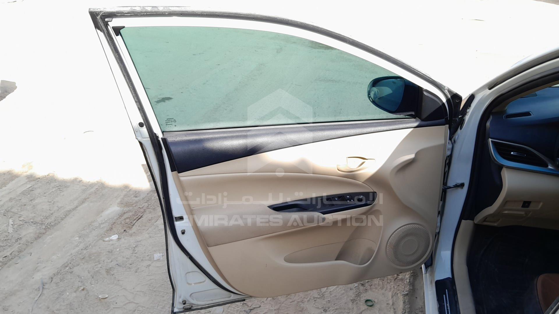 2019 TOYOTA YARIS VIN: MHFB29F38K2074111