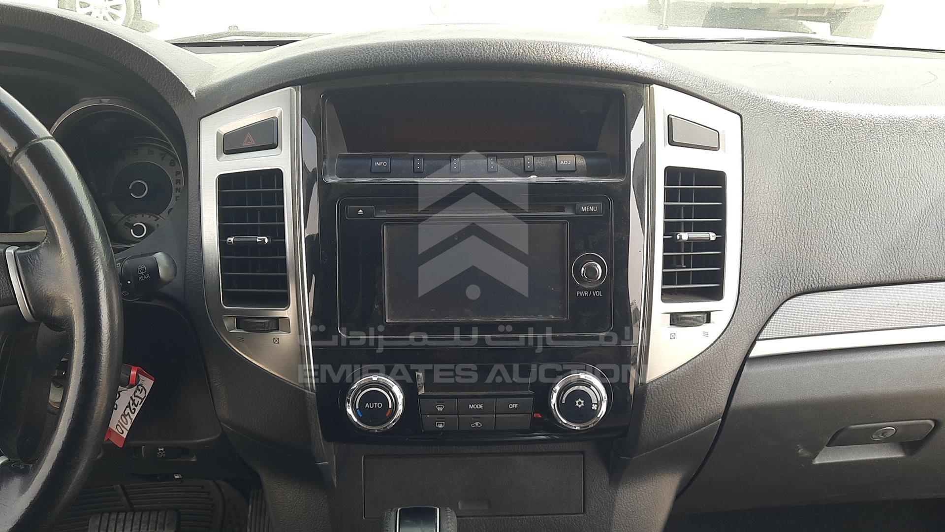 2016 MITSUBISHI PAJERO VIN: JMYMRV85WGJ725010