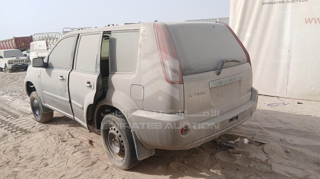 2004 Nissan X-Trail — Rear Left Angle — Photo 6