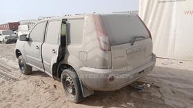 2004 Nissan X-Trail — Rear Left Angle — Photo 6 — Thumbnail