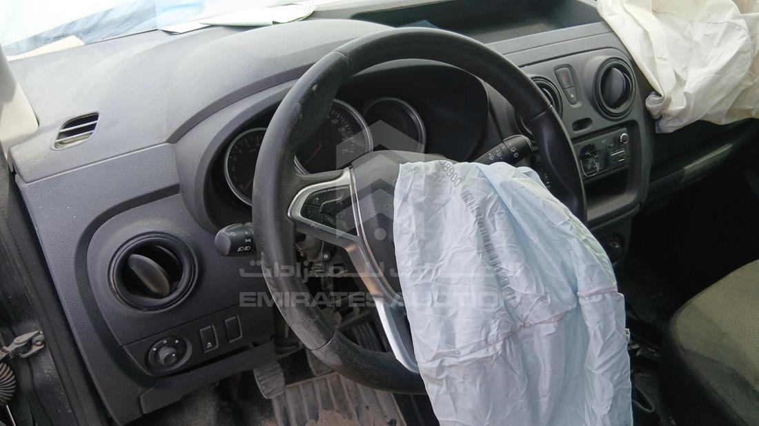2018 Renault Dokker — Steering & Mounted Controls — Photo 11