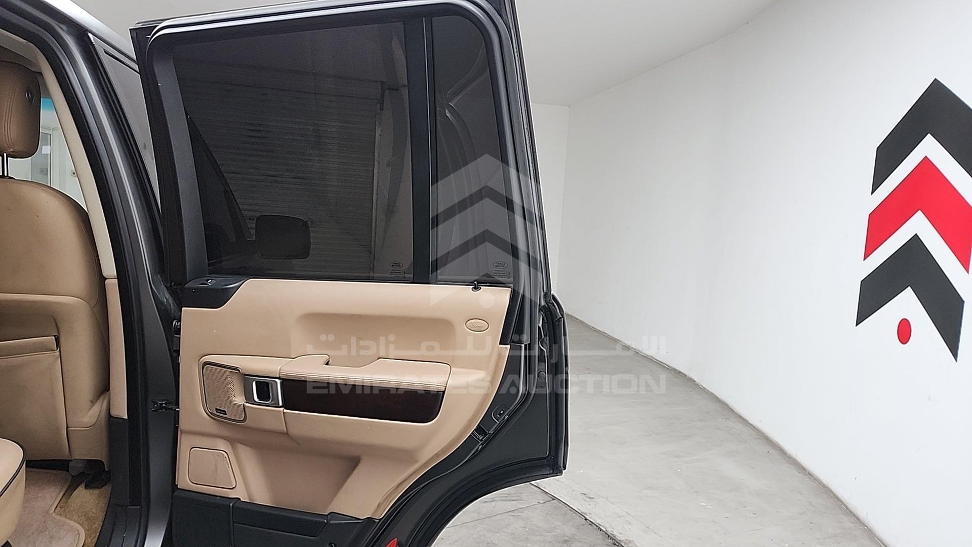 2009 RANGE ROVER HSE VIN: SALLMAM549A302079