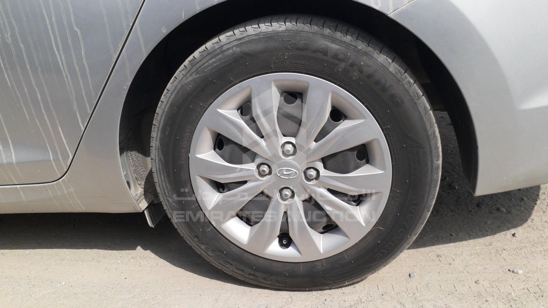 2020 HYUNDAI ACCENT VIN: 3KPC24A65LE103833