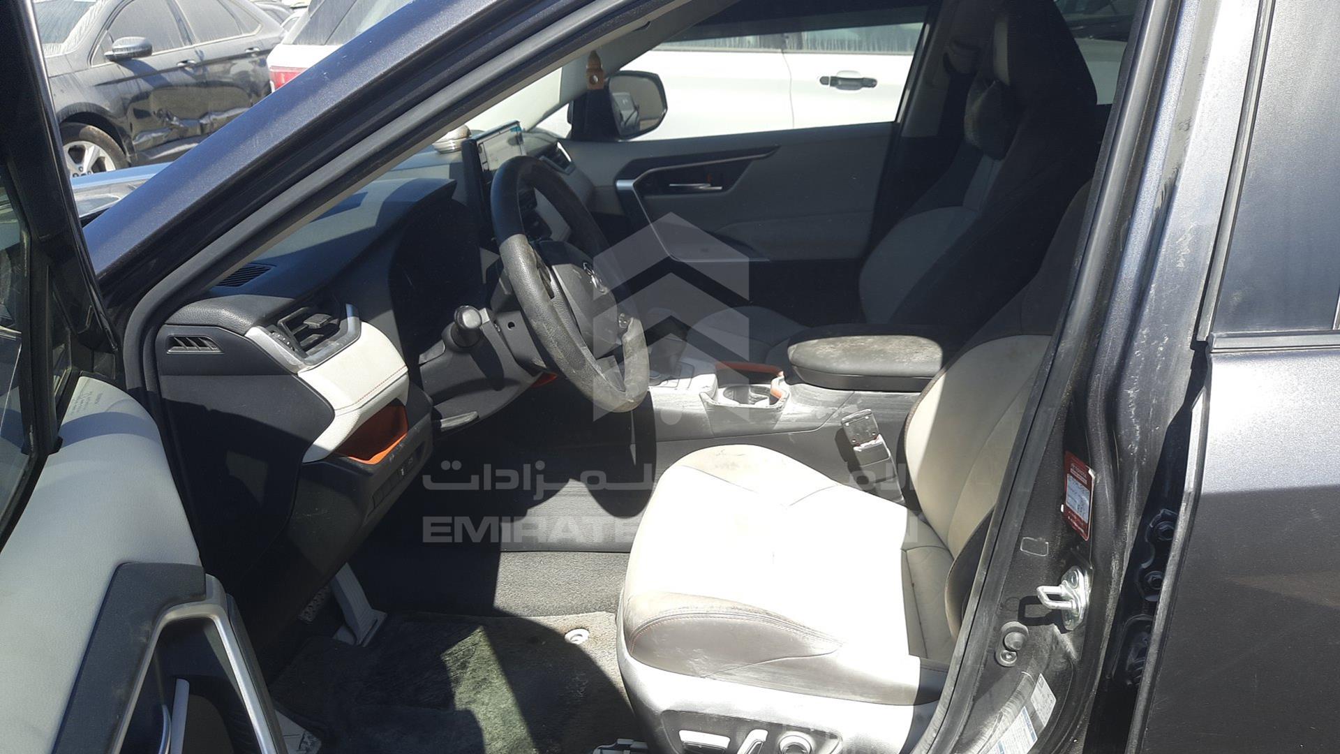 2020 TOYOTA RAV-4 VIN: JTMJ13FV8LJ031601