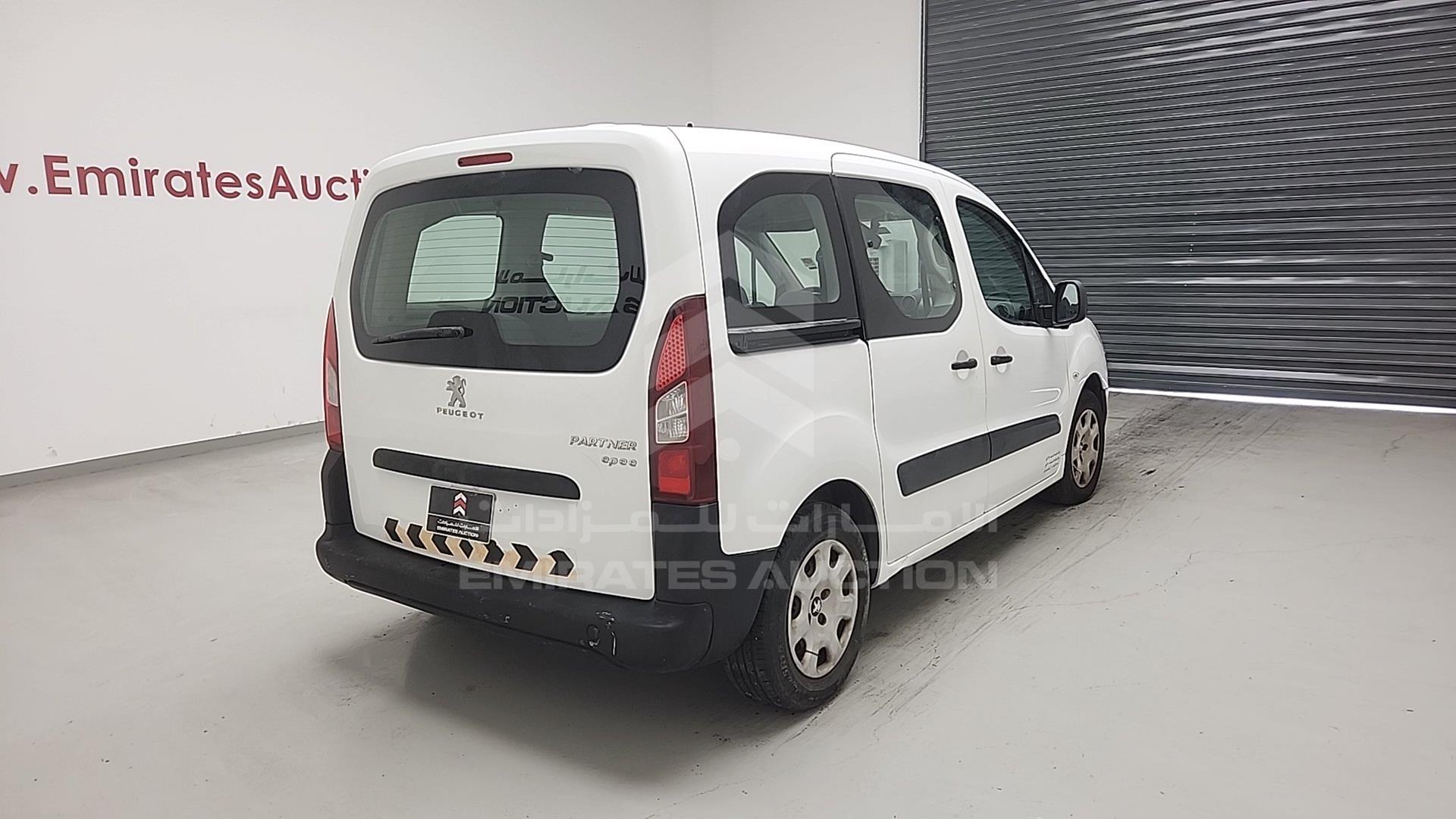 2017 PEUGEOT PARTNER VIN: VF37JNFUXHJ508703