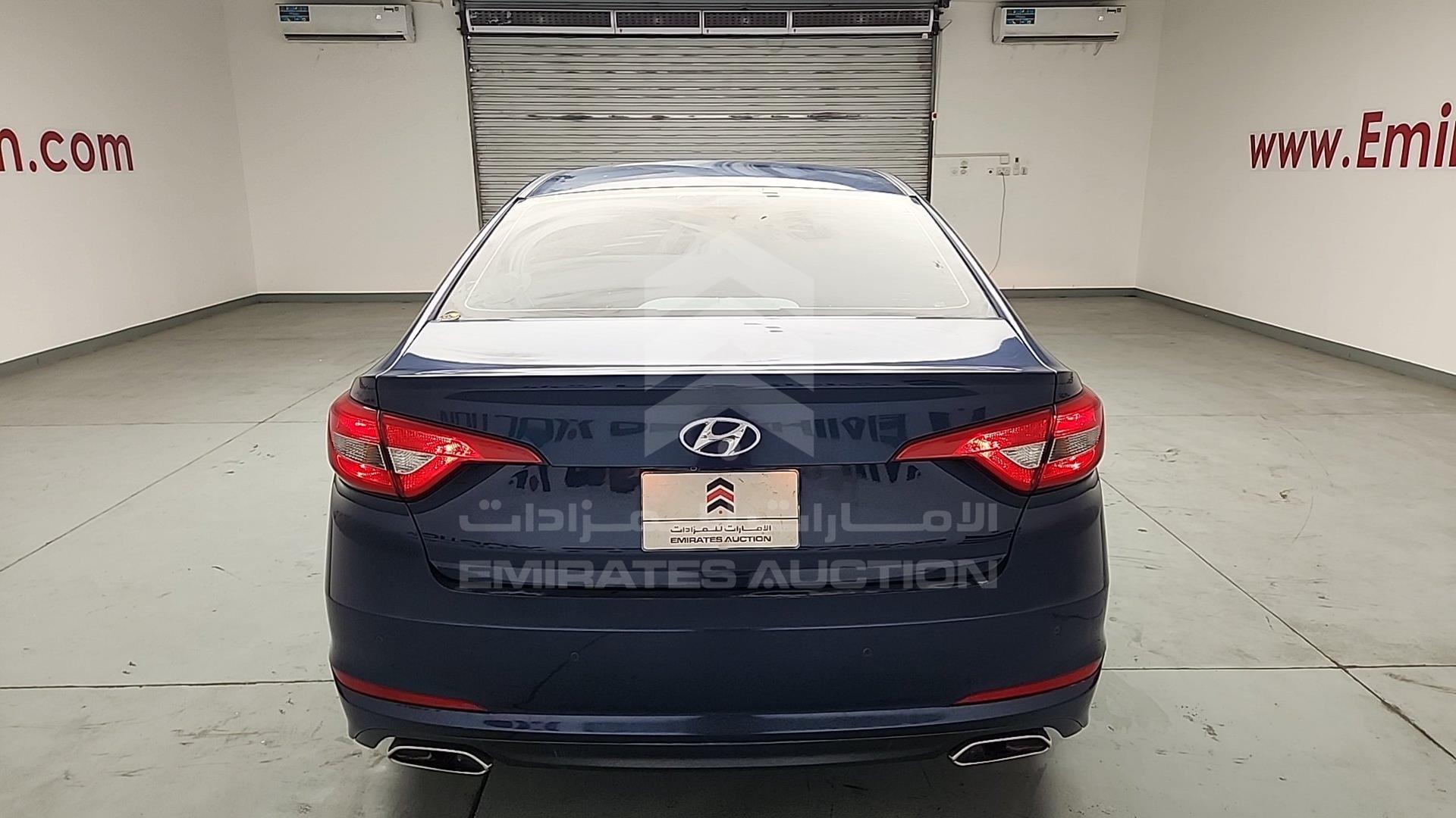 2016 HYUNDAI SONATA VIN: KMHE241G4GA109113