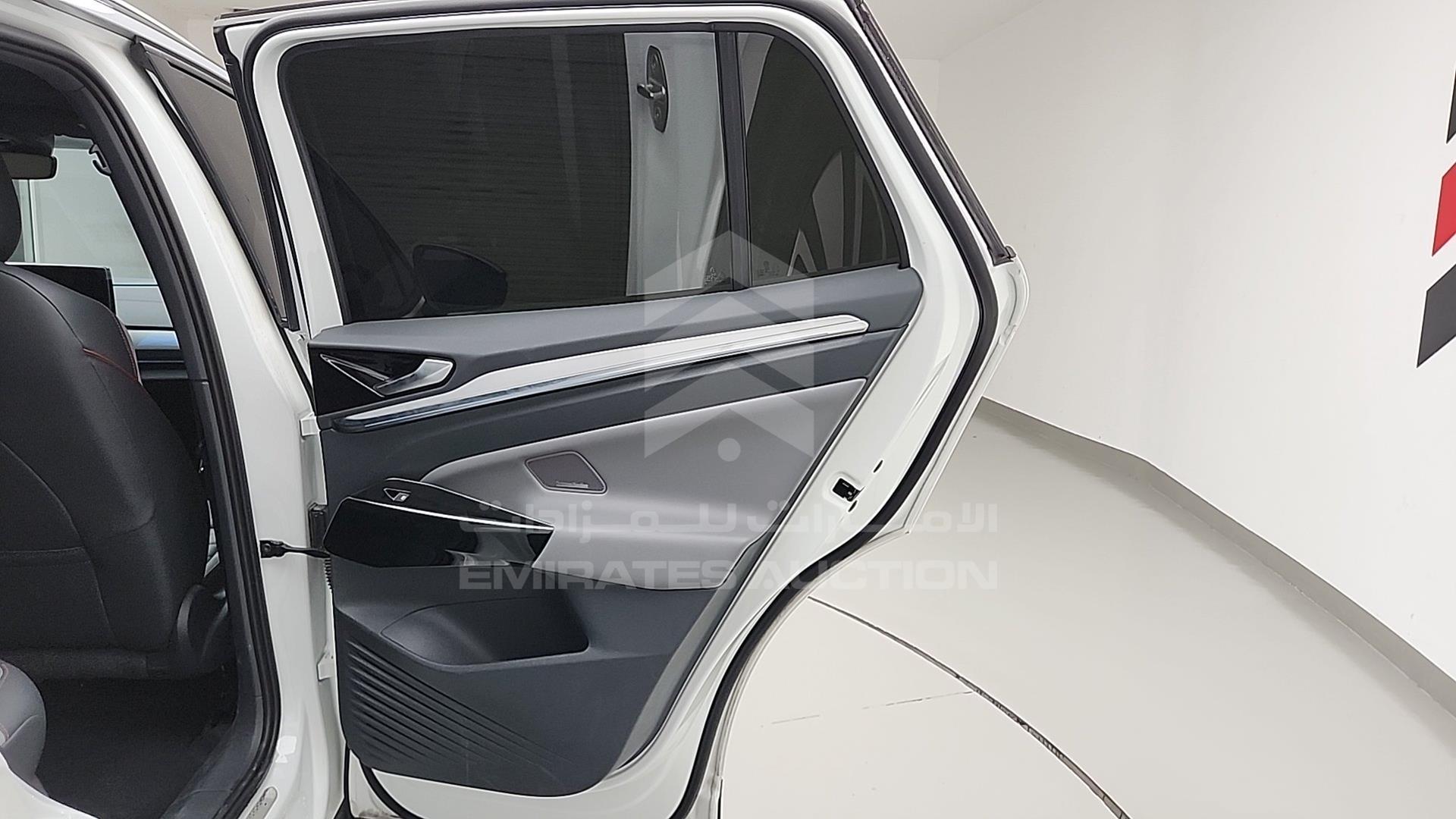 2022 VOLKSWAGEN ID.4 VIN: LFVVB9E60N5019944
