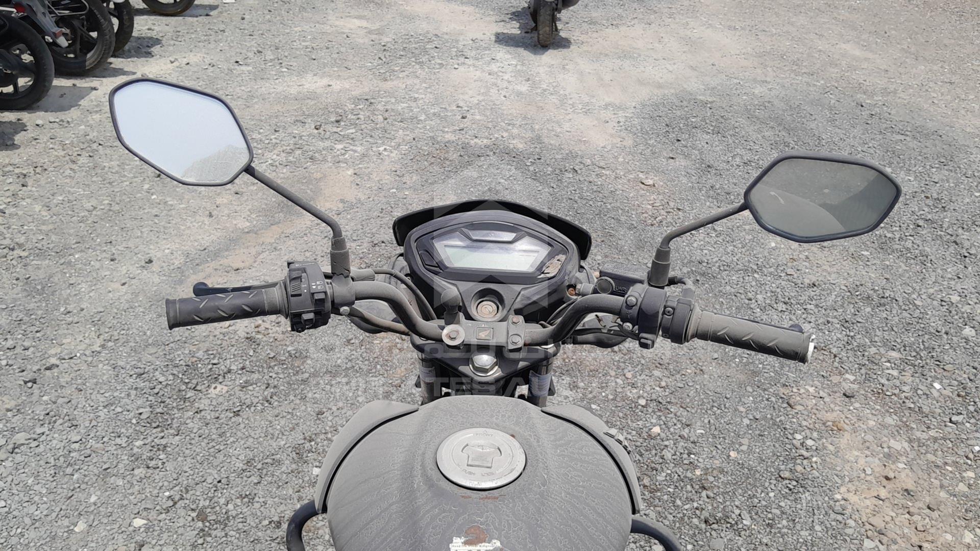 2019 HONDA UNICORN VIN: ME4KC20C0KA001513