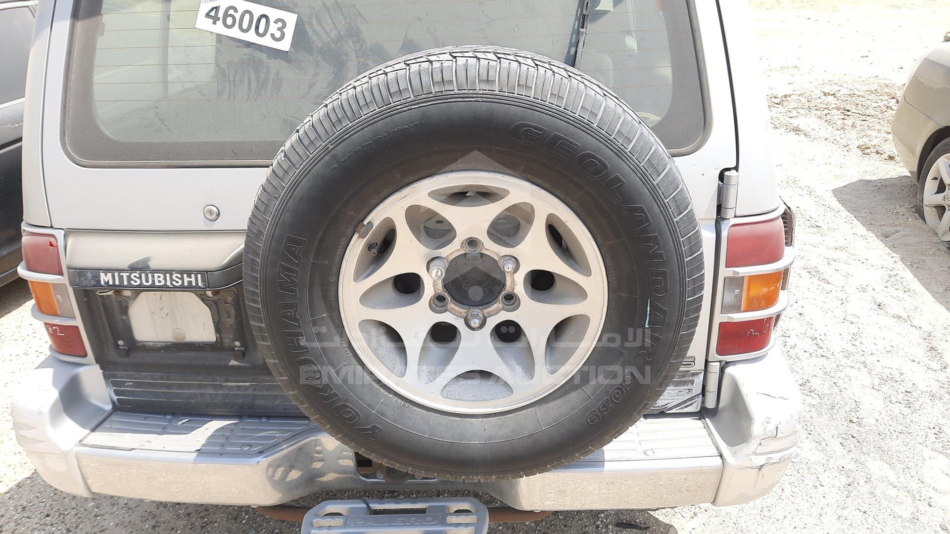 2000 MITSUBISHI PAJERO VIN: JMY0RV230YJ704792
