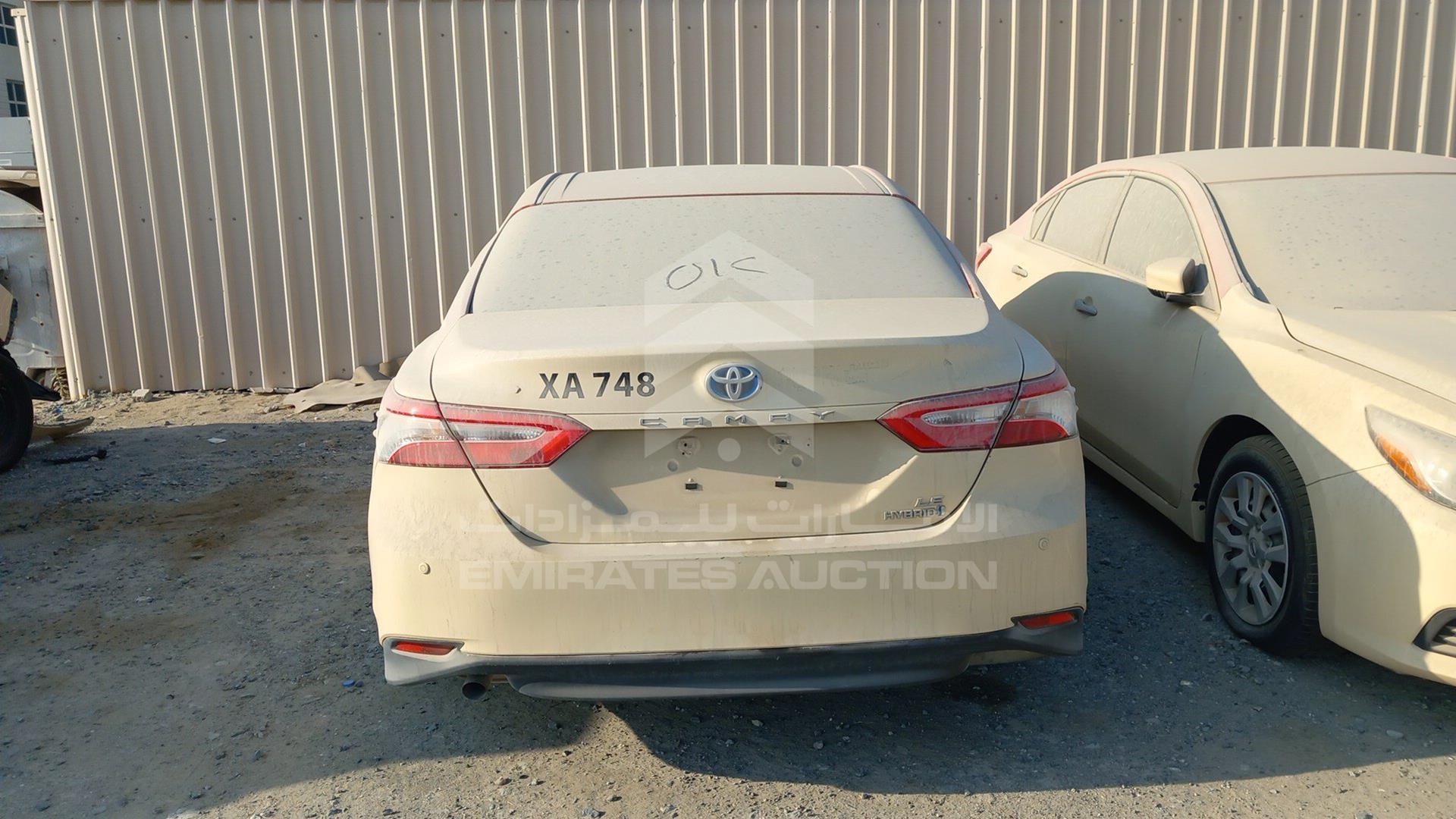 2018 TOYOTA CAMRY VIN: JTNB29HK0J3008057