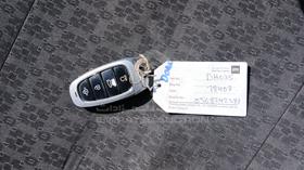 2021 Hyundai Sonata Hybrid — Keys — Photo 5 — Thumbnail