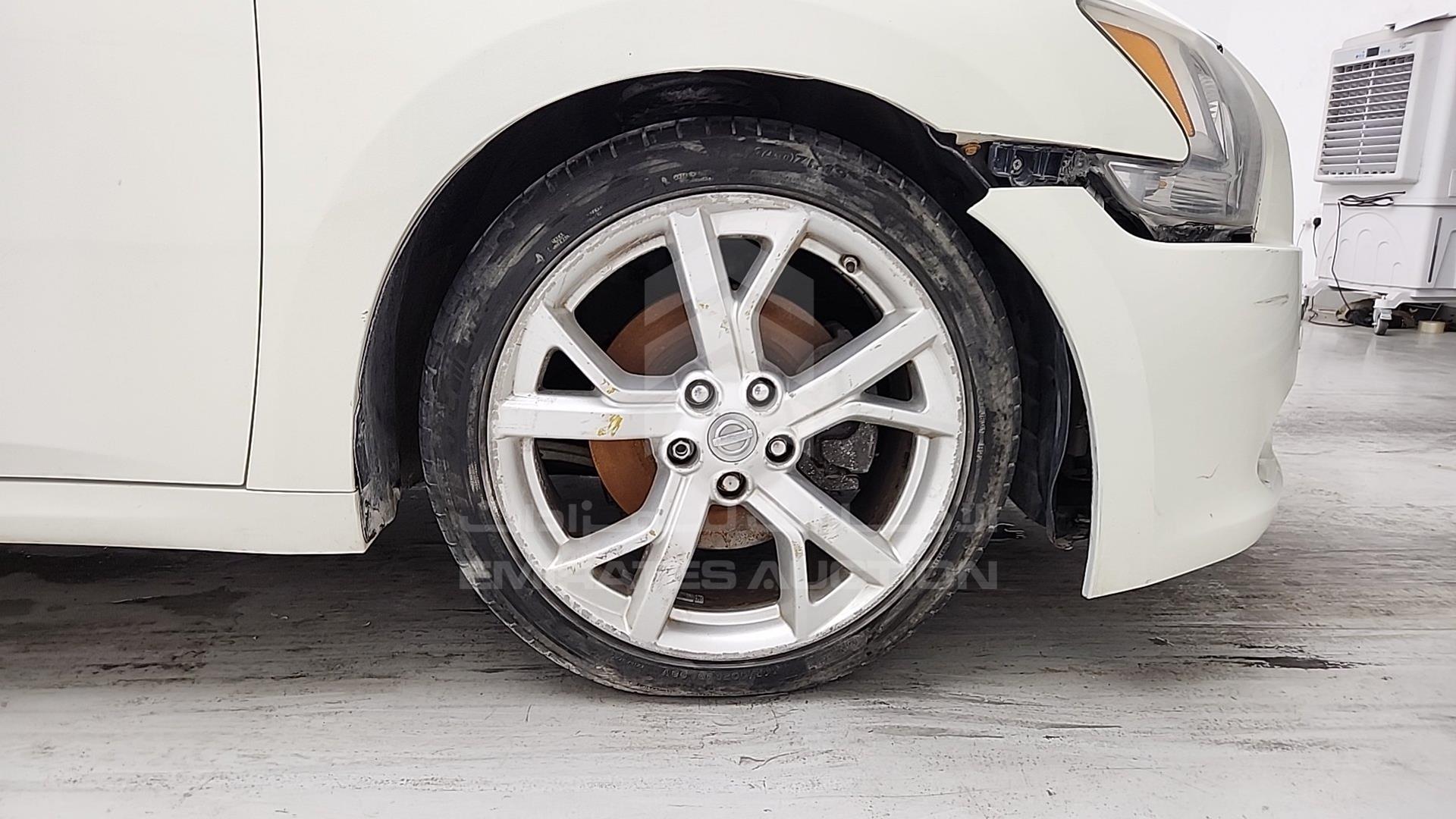 2013 NISSAN MAXIMA VIN: 1N4AA5APXDC830179