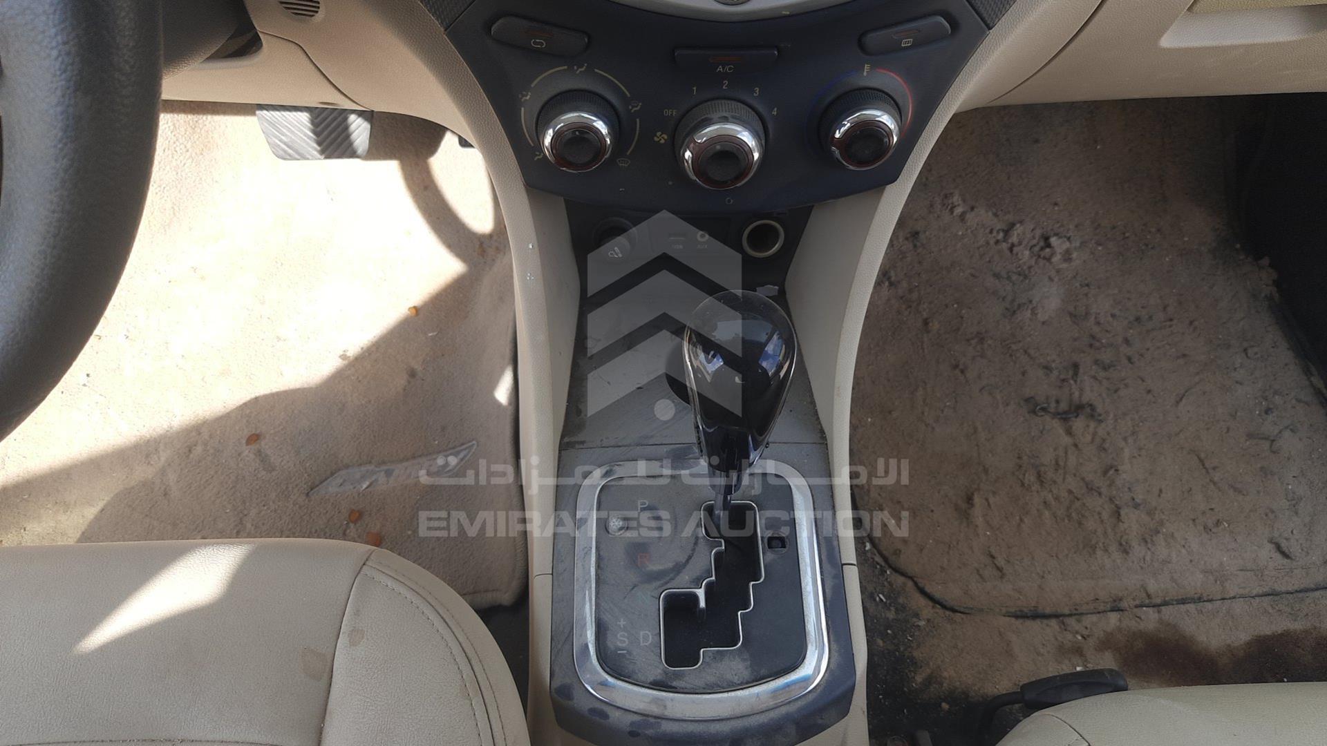 2016 JAC J4 VIN: LJ12FKR21G4703757