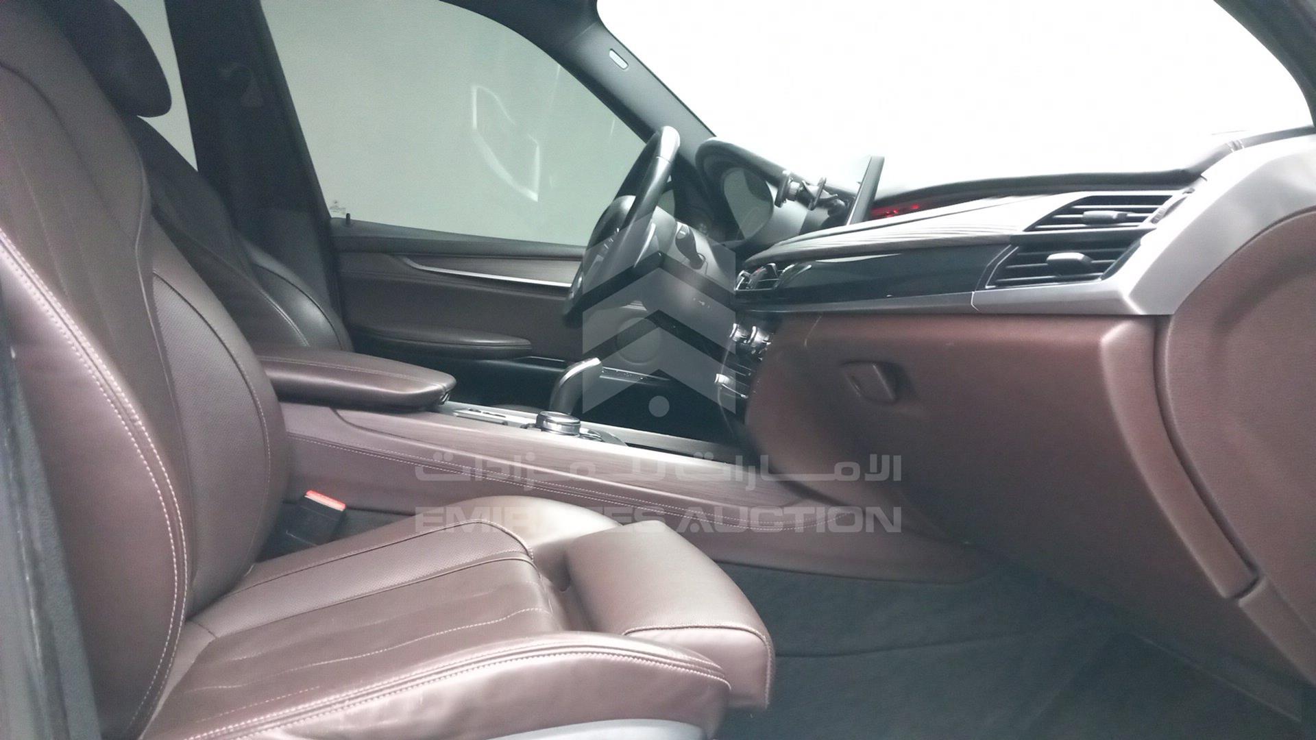 2016 BMW X5 VIN: WBAKR6102G0G98945