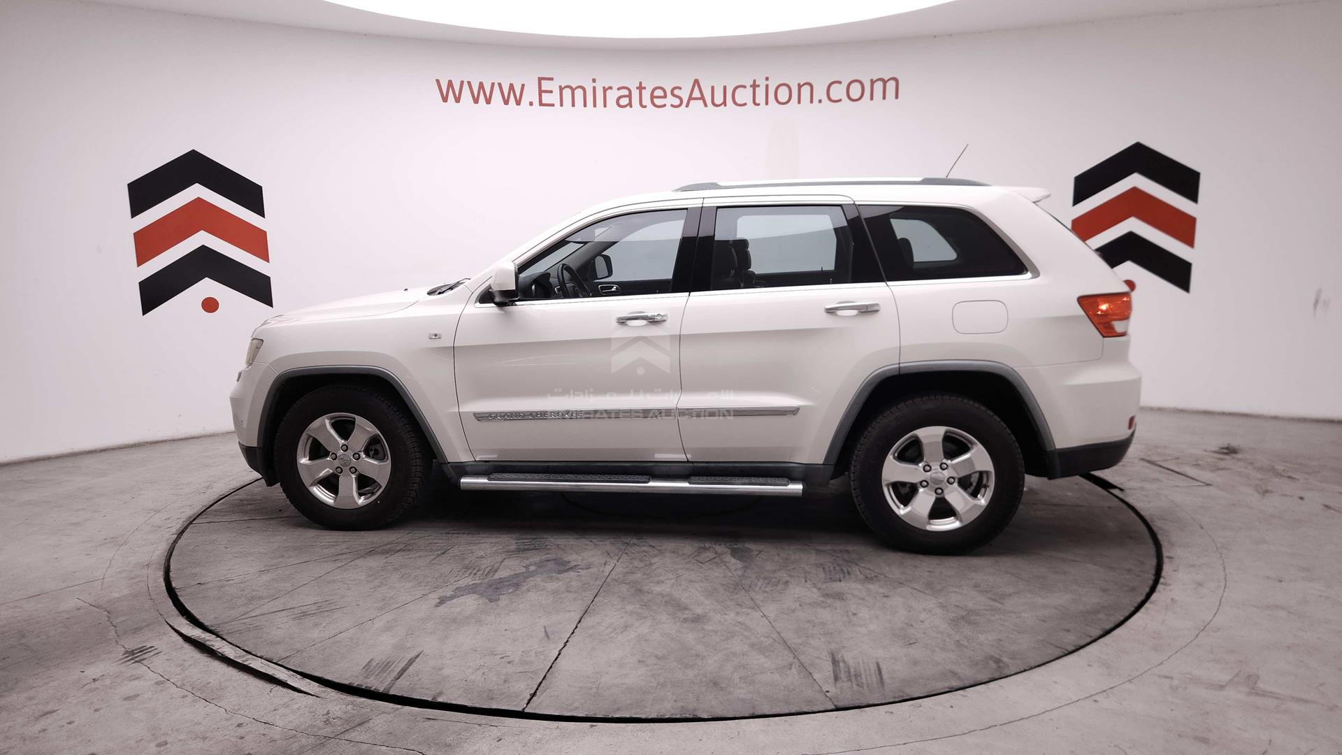2011 JEEP GRAND CHEROKEE VIN: 1J4RR5GG0BC663660