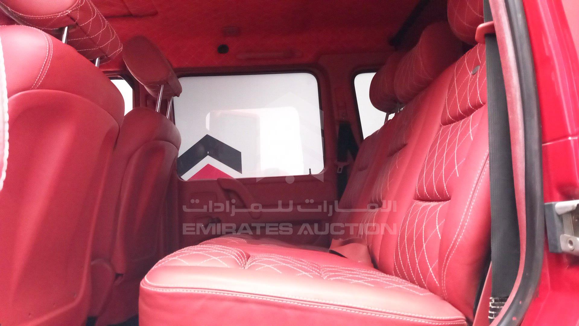 2004 MERCEDES G 500 VIN: WDCYR49E94X143583