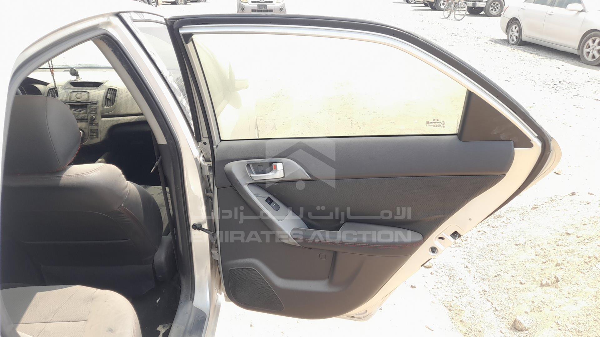 2012 KIA CERATO VIN: KNAFW411XC5568218