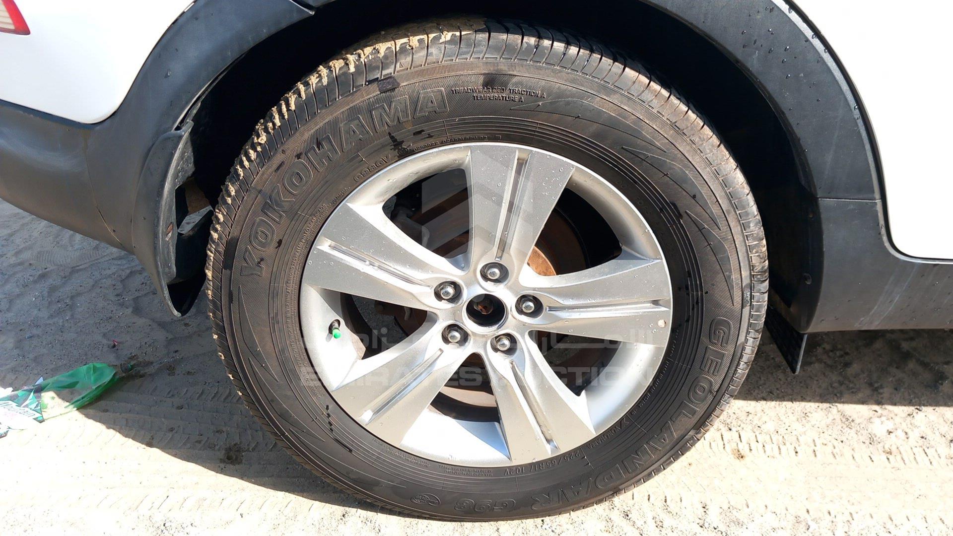 2014 KIA SPORTAGE VIN: KNAPB8128E7485491