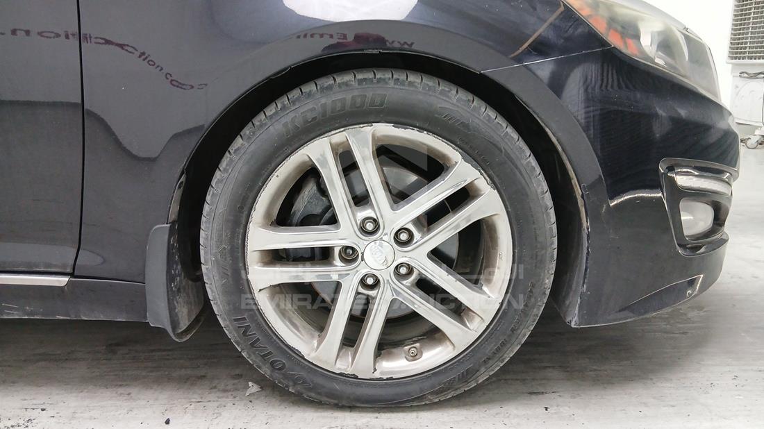 2013 Kia Optima — Front Right Tyre — Photo 41