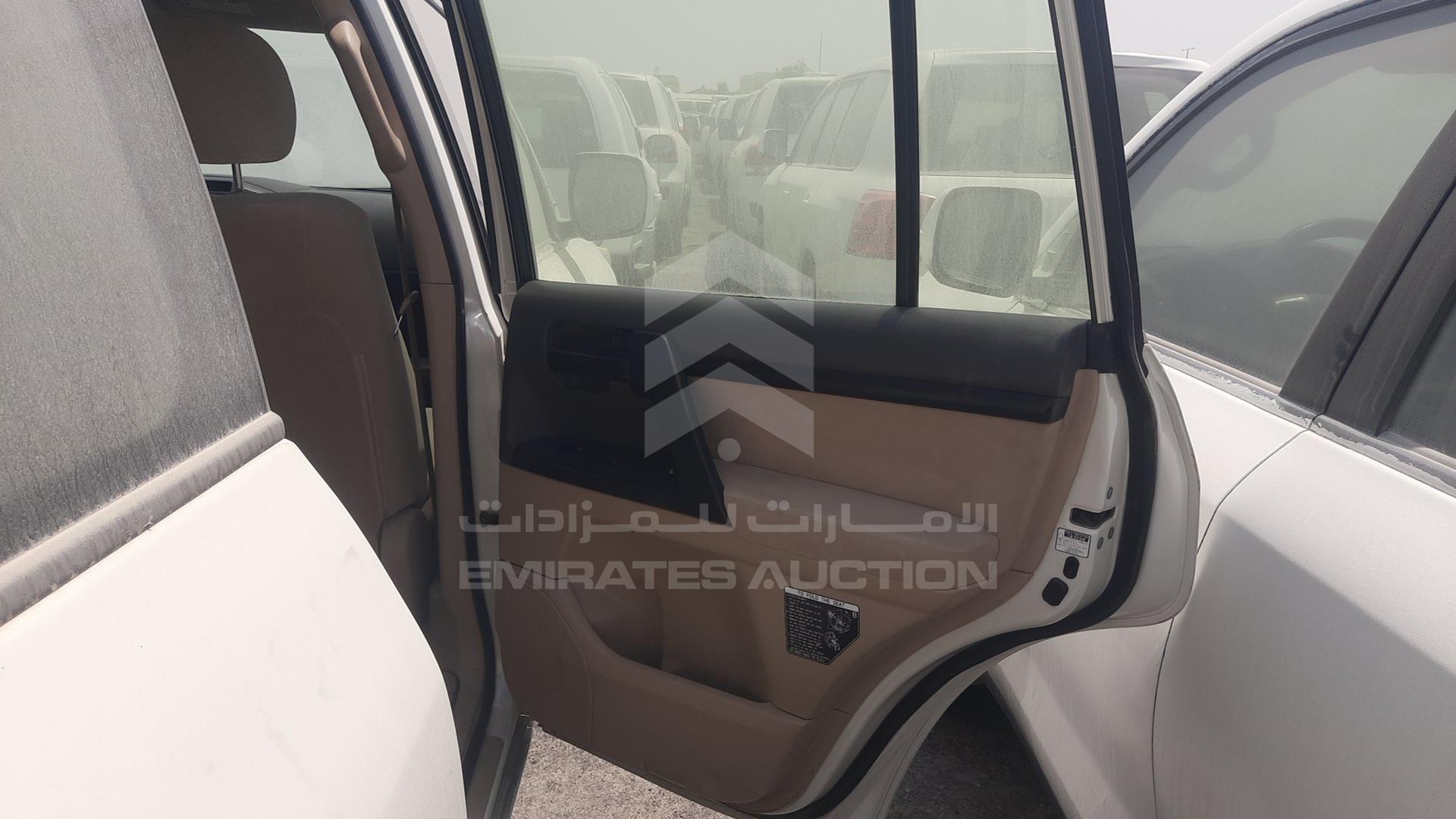 2013 TOYOTA LAND CRUISER VIN: JTMDU09J8D4063802