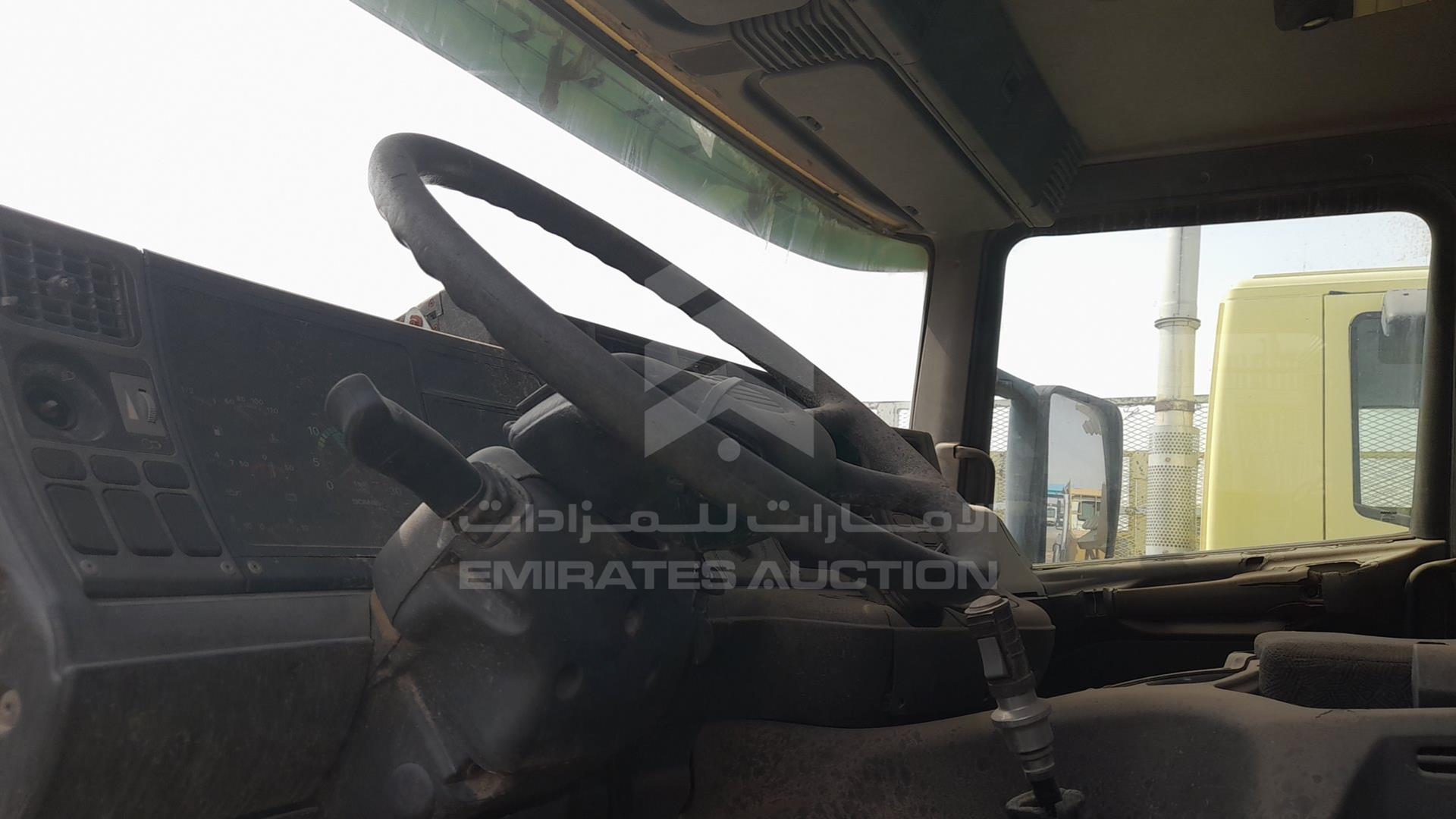 0 SCANIA --- VIN: YS2P6X60021280481