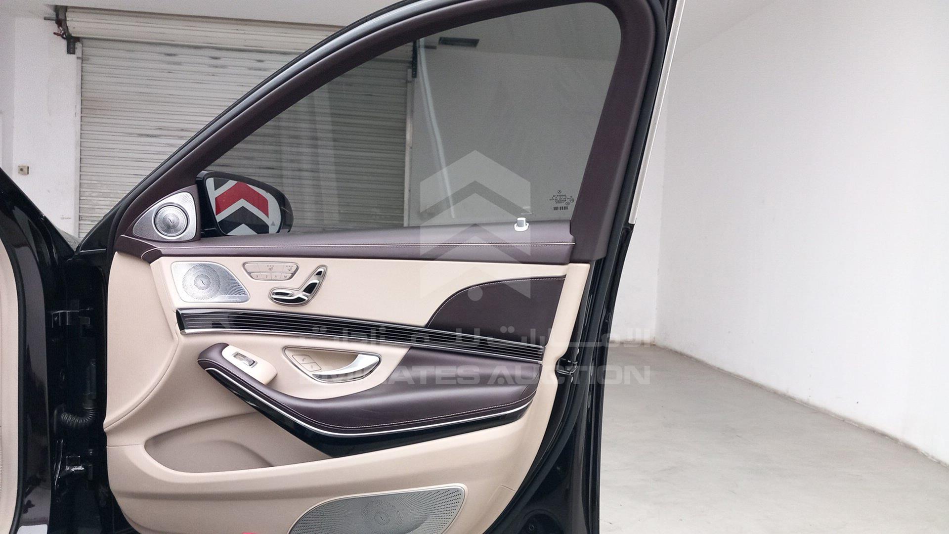 2019 MERCEDES S 560 VIN: WDD2229861A475688