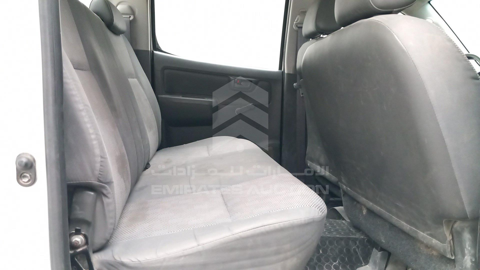 2013 TOYOTA HILUX VIN: MR0FX22G6D1362900