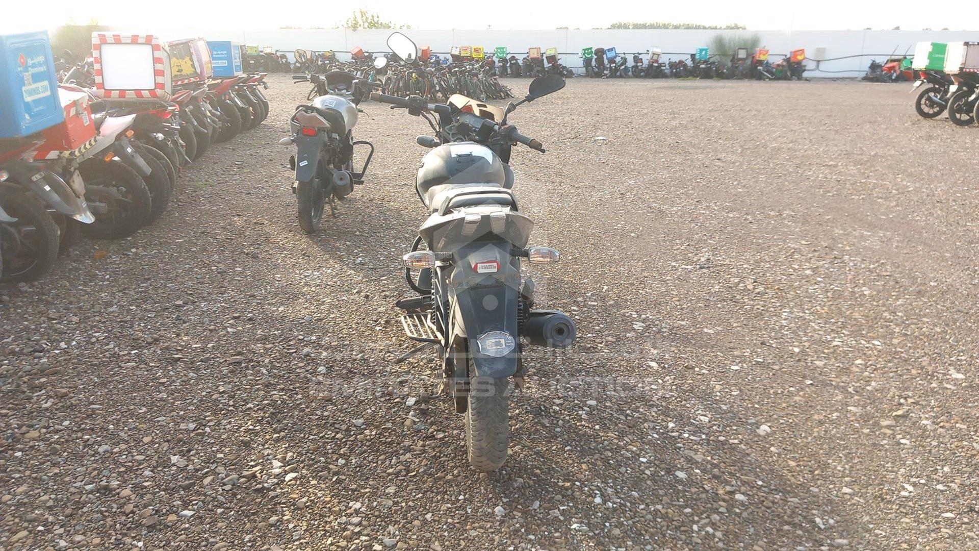 2015 BAJAJ 150 CC VIN: MD2A11CZ8FWM47953