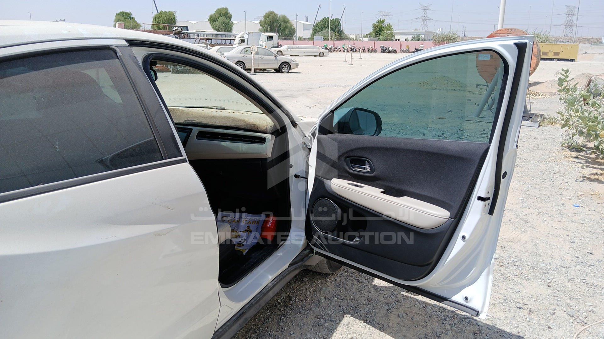 2020 HONDA HRV VIN: MRJRU5854LP011195