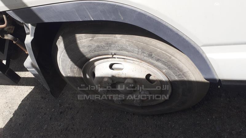 JL7B6C2P4FK002787 Auction: EmiratesAuction Lot: 408813 JL7B6C2P4FK002787 Mitsubishi Canter 2015 WHITE Photo 24