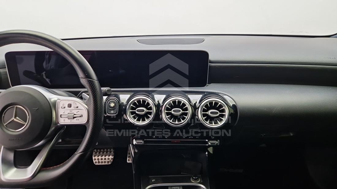 2019 Mercedes A 250 — Entertainment Systems & Camera Monitor & Navigation — Photo 17
