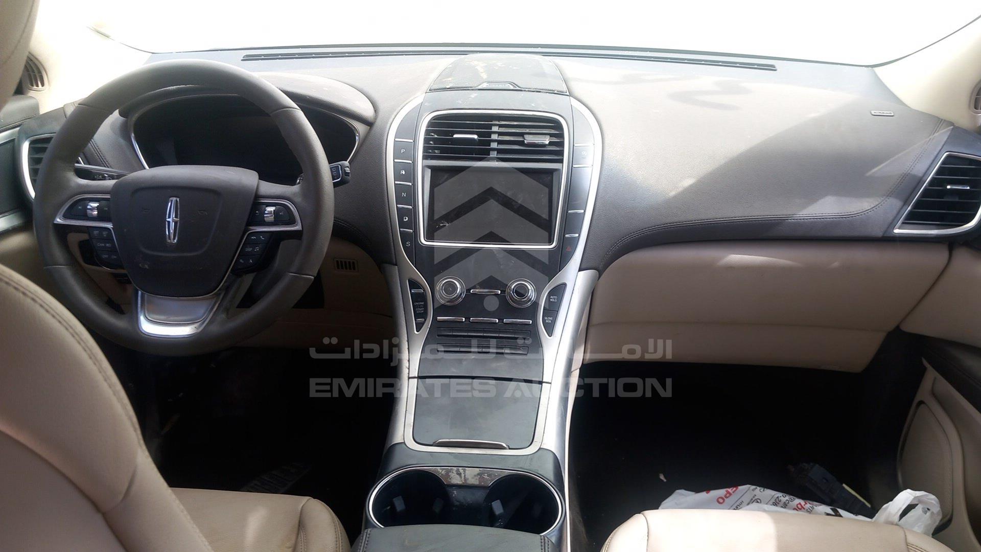 2020 LINCOLN NAUTILUS VIN: 2LMPJ8J99LBL05717