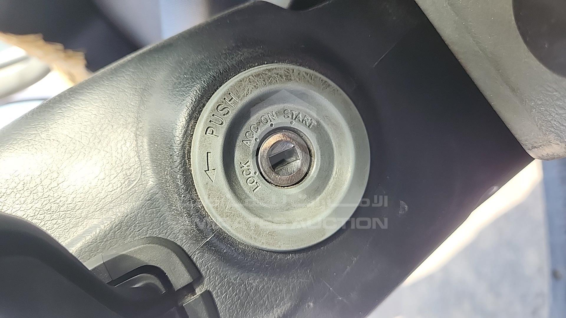 2020 HINO 300 VIN: JHHUCN1H5LK033981