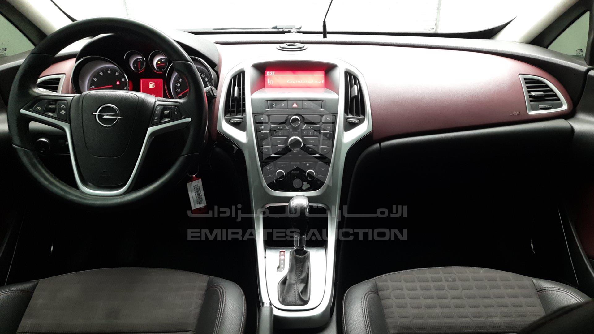 2013 OPEL ASTRA VIN: W0LPF2EZ1DG124824