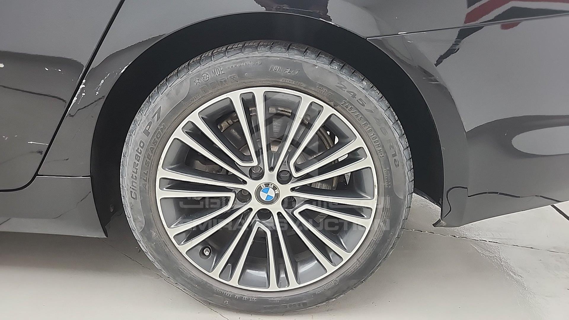 2017 BMW 530 VIN: WBAJA7C33HG906451