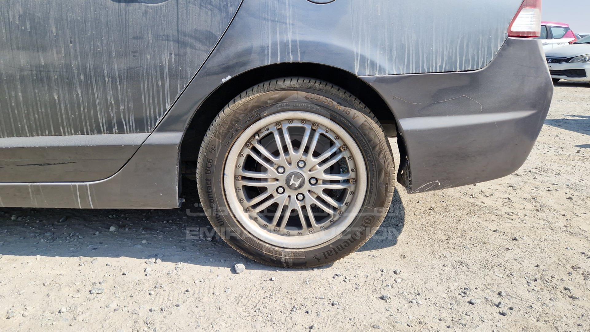 2009 HONDA CIVIC VIN: JHMFD162X9S402993
