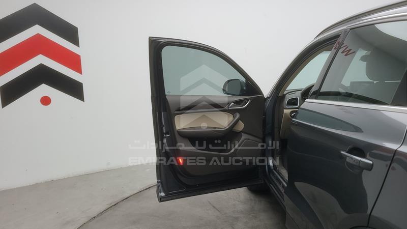WA1DFAFS0FR001758 Auction: EmiratesAuction Lot: 409009 WA1DFAFS0FR001758 Audi Q3 2015 GREY Photo 16
