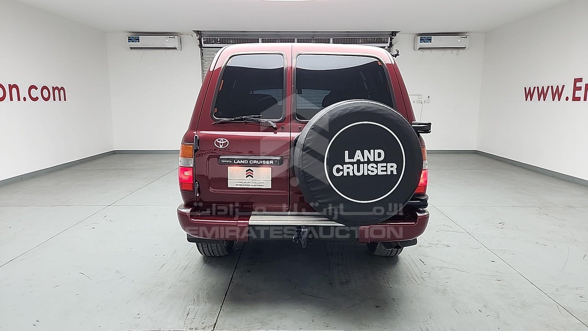 1990 TOYOTA LAND CRUISER VIN: FJ800000117