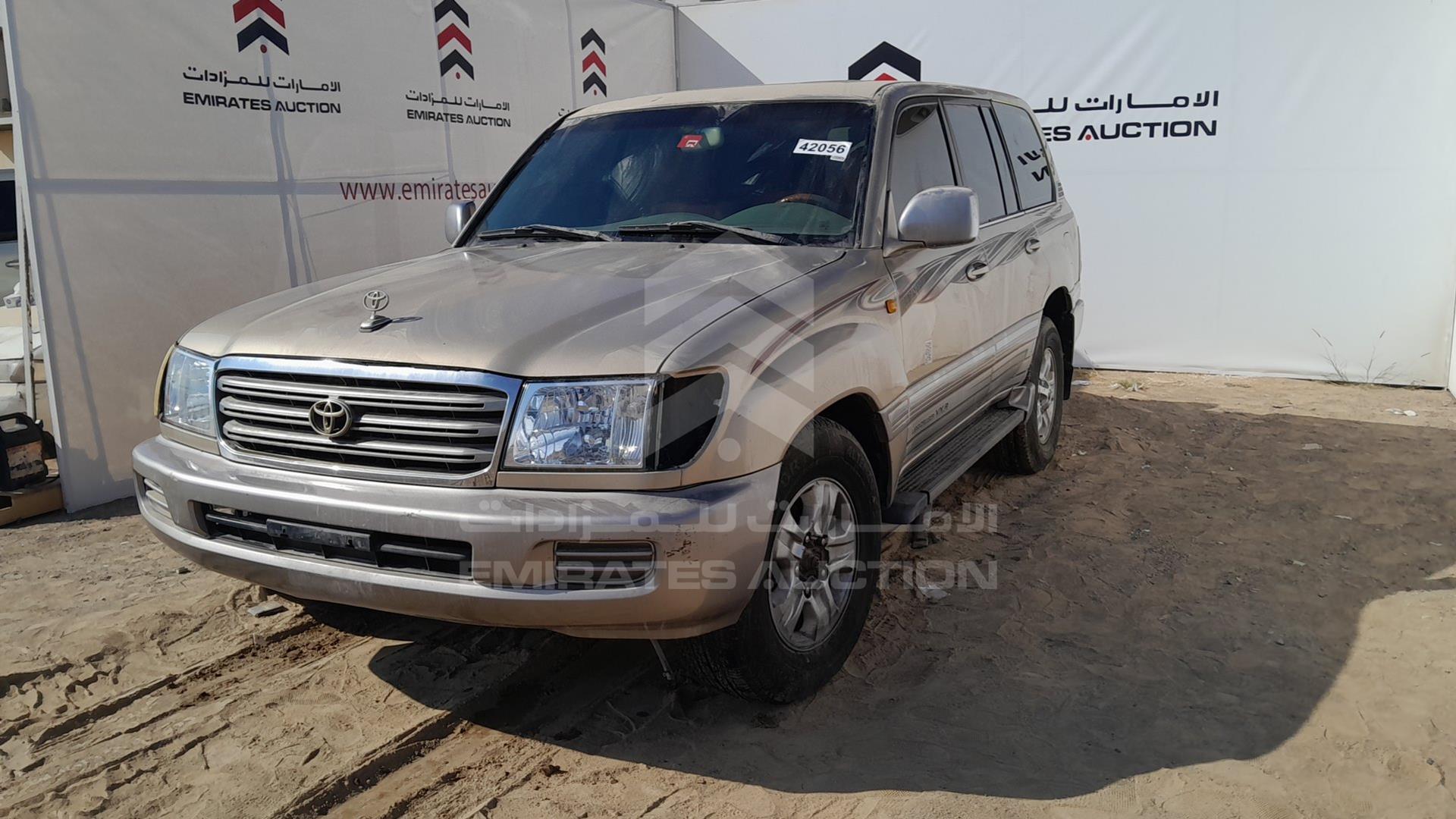 2005 TOYOTA LAND CRUISER VIN: JTEHT05J052076708