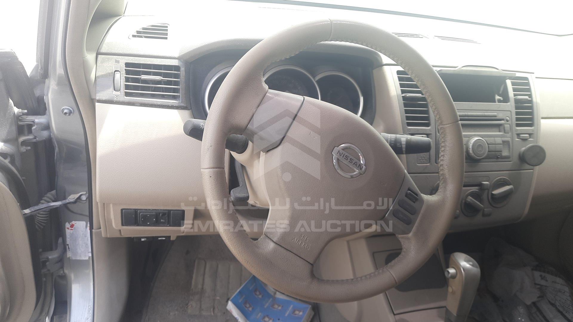 2011 NISSAN TIIDA VIN: 3N1BC1A76BL388023